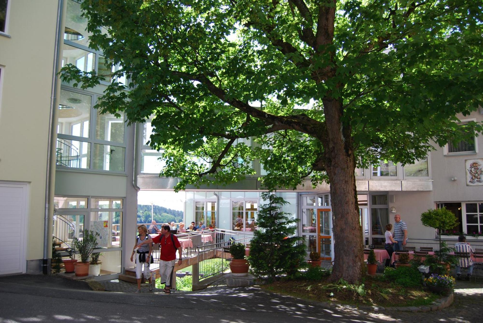 Berggasthof Hotel Igelwirt Schnaittach Exterior photo